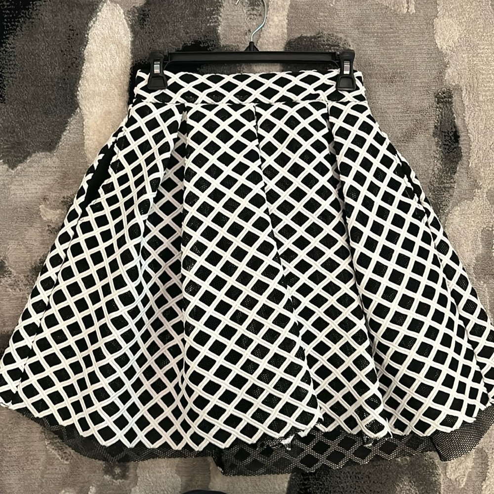 Maje black and white skirt